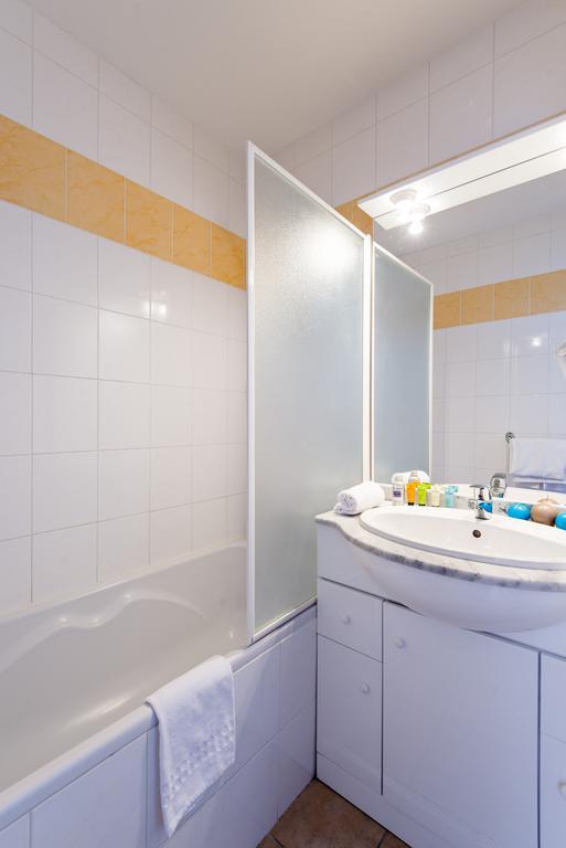 Lagrange Vacances L'Oree Des Cimes Les Angles  Room photo